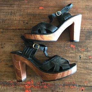 RESERVED FOR REFRESHMAUI -NWOT Leather Clog 👠